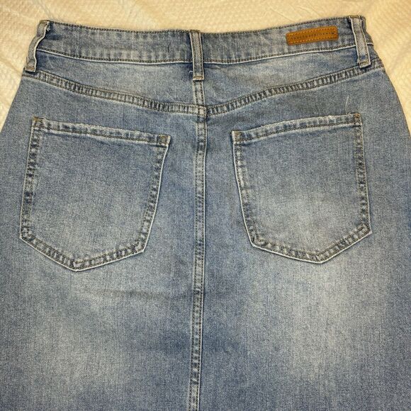 SANCTUARY Light Blue High Rise Front Slit Midi Denim Jean Skirt Raw Hem Size 28 - Picture 9 of 12